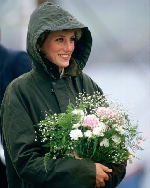 Never-Before-Seen Pictures Of Princess Diana – She Was A Wonderful Mother And Role Model
